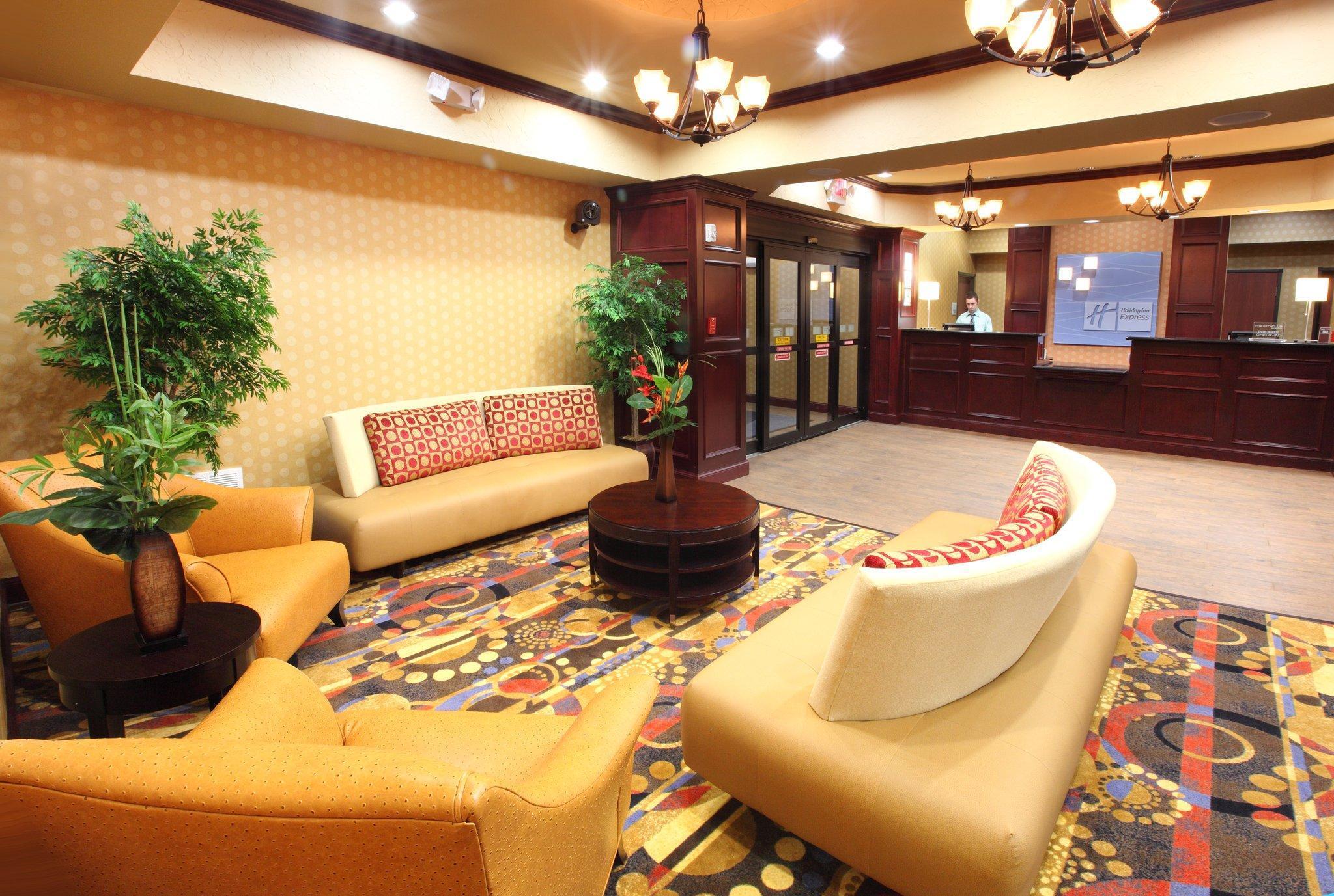 Holiday Inn Express & Suites Van Buren-Fort Smith Area, An Ihg Hotel Buitenkant foto