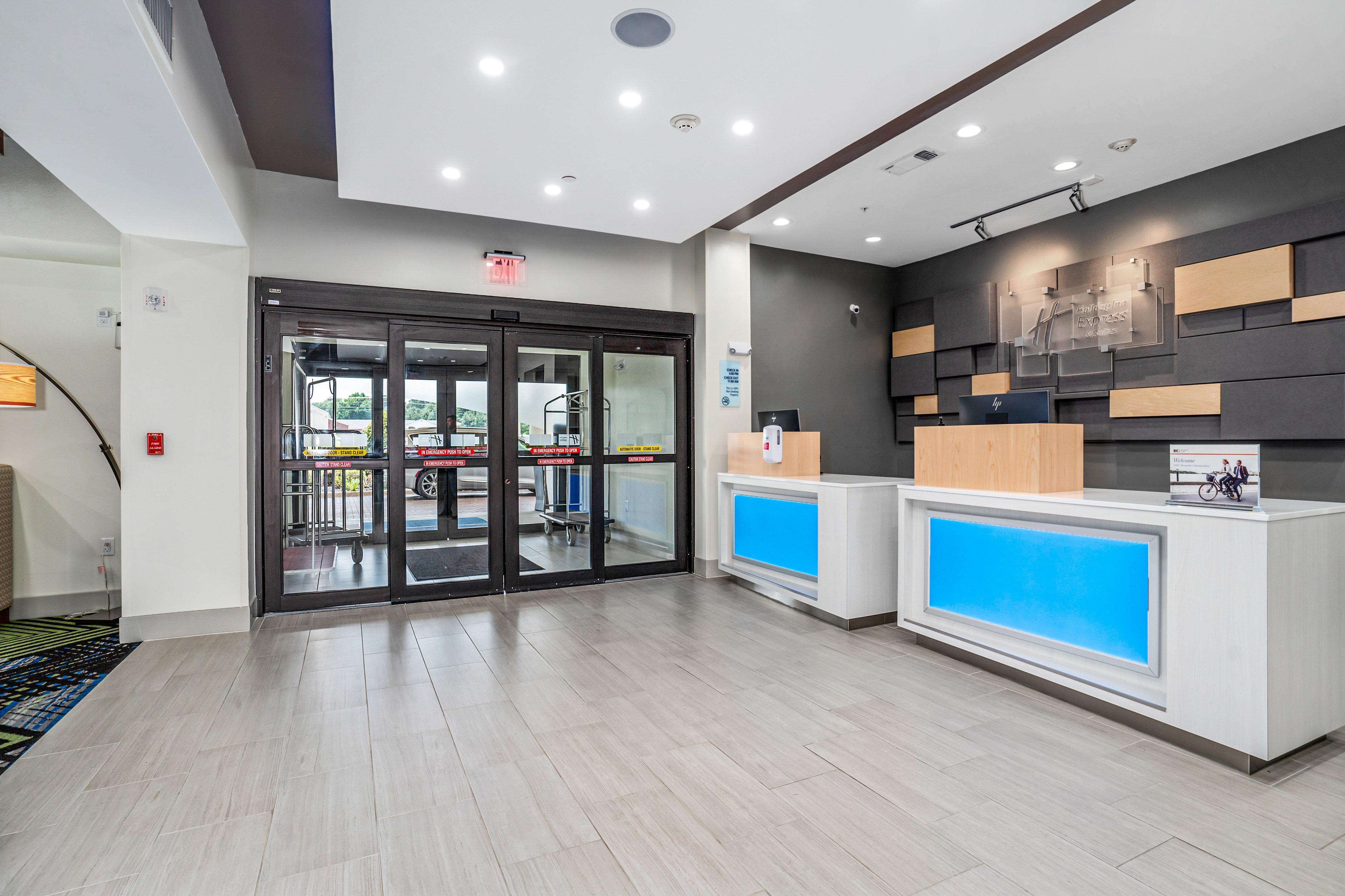 Holiday Inn Express & Suites Van Buren-Fort Smith Area, An Ihg Hotel Buitenkant foto