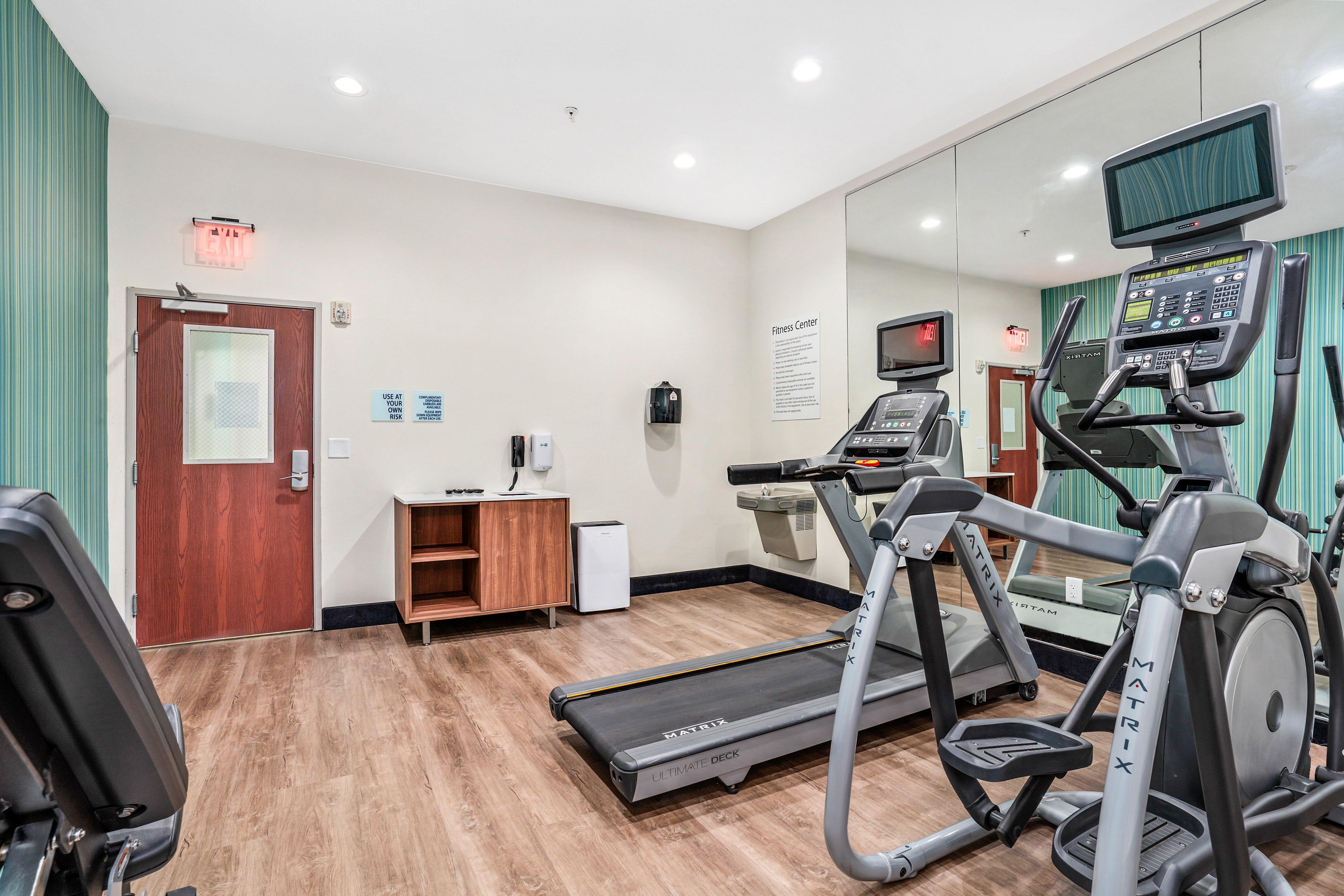 Holiday Inn Express & Suites Van Buren-Fort Smith Area, An Ihg Hotel Buitenkant foto