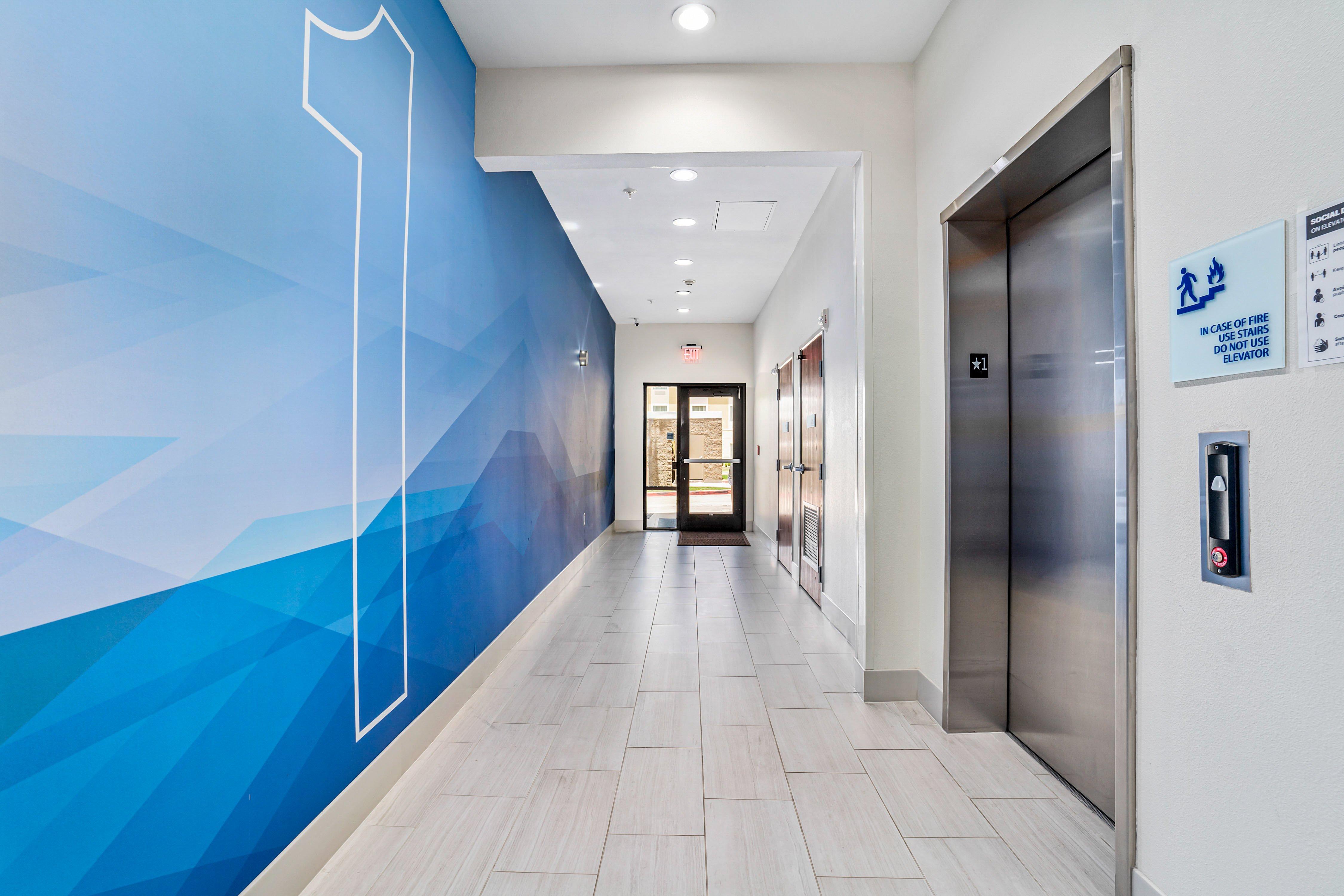 Holiday Inn Express & Suites Van Buren-Fort Smith Area, An Ihg Hotel Buitenkant foto